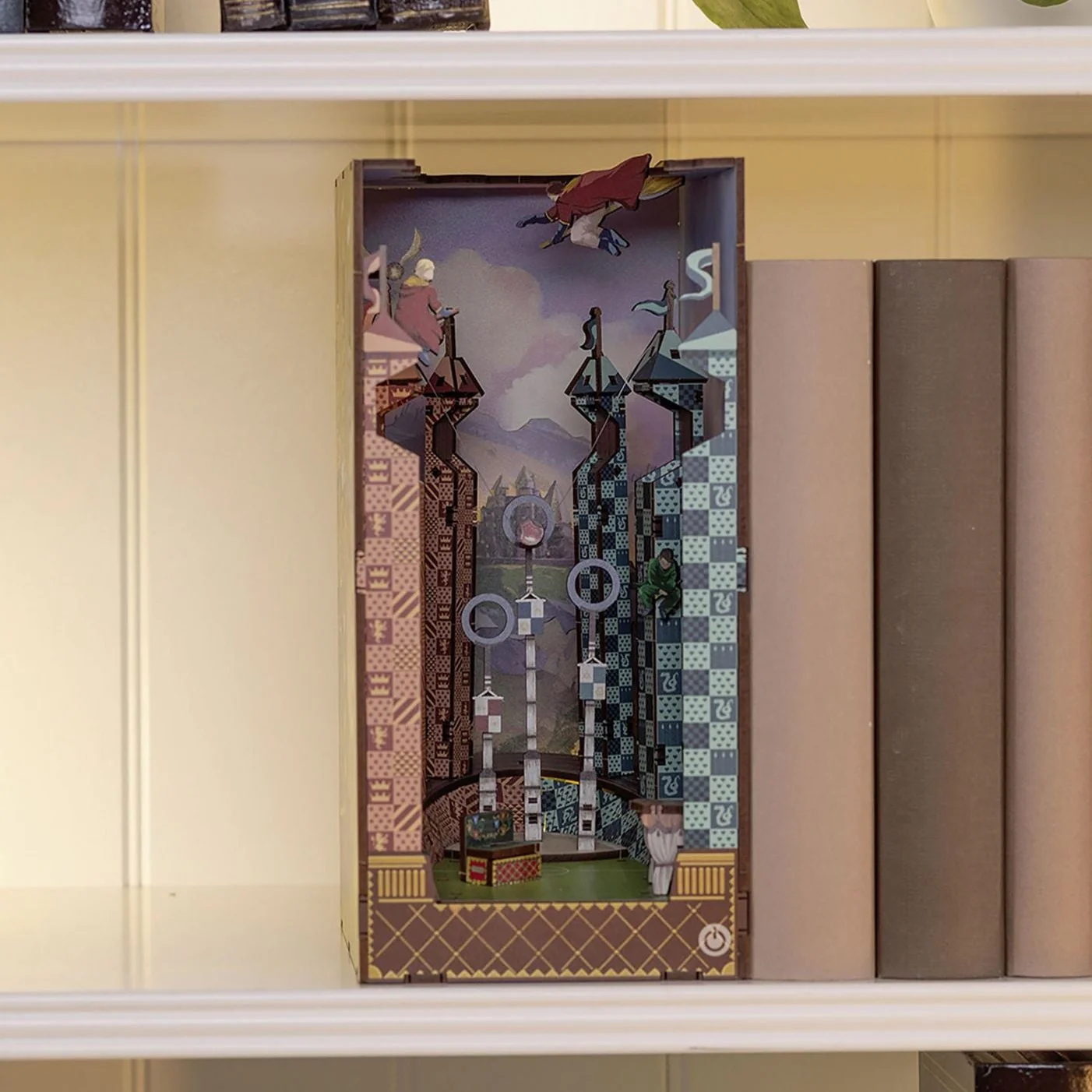 Book Nook Harry Potter Quidditch Revell - Image 7