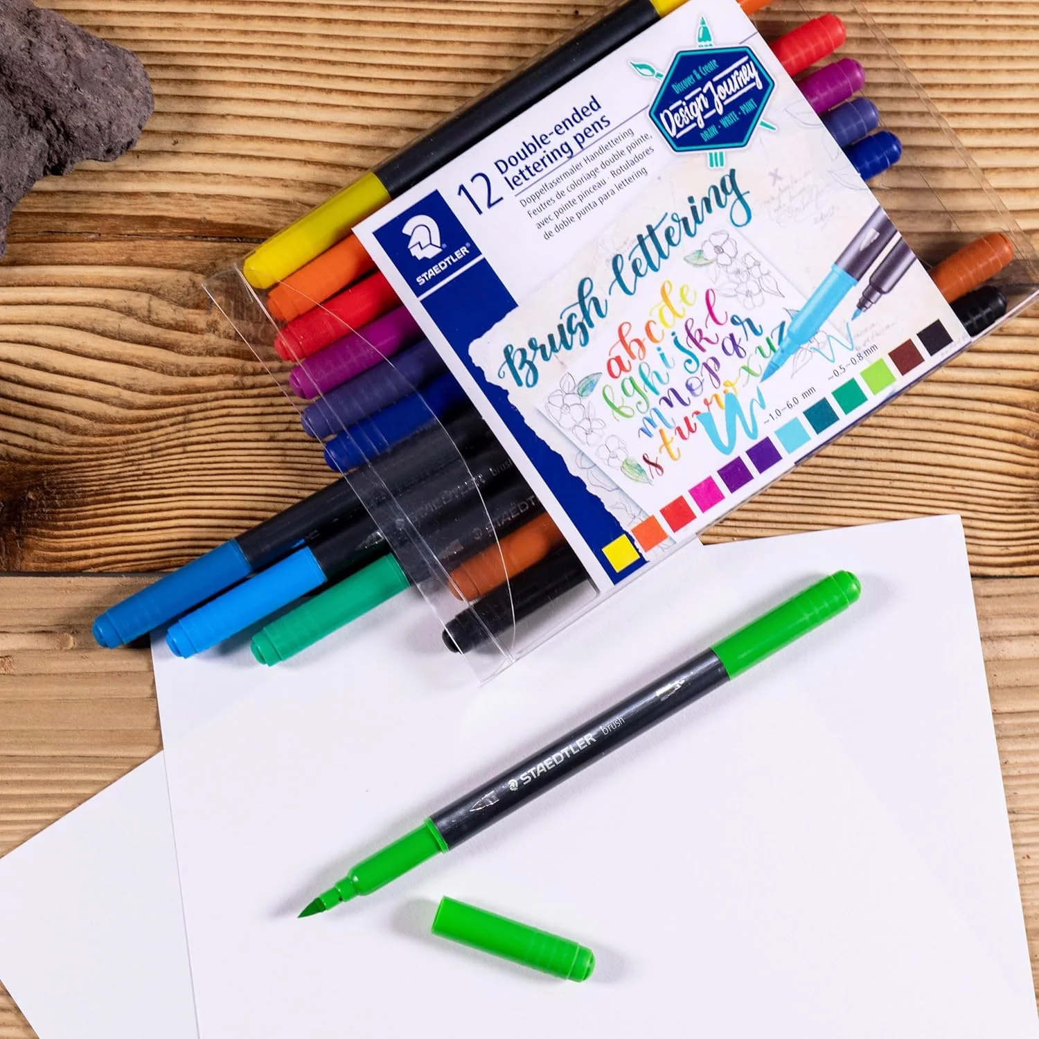 Estuche 12 Rotuladores Lettering Staedtler - Image 4