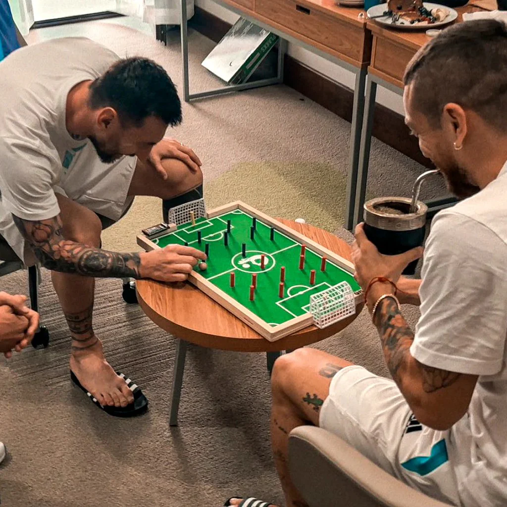 Juego de Mesa Fútbol PLAKKS - Image 3