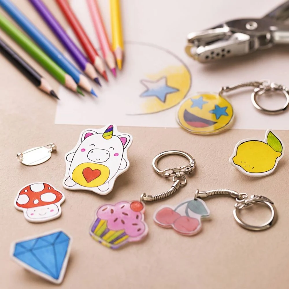 Kit de Manualidades Llaveros de Plástico Retráctil Creativ - Image 2