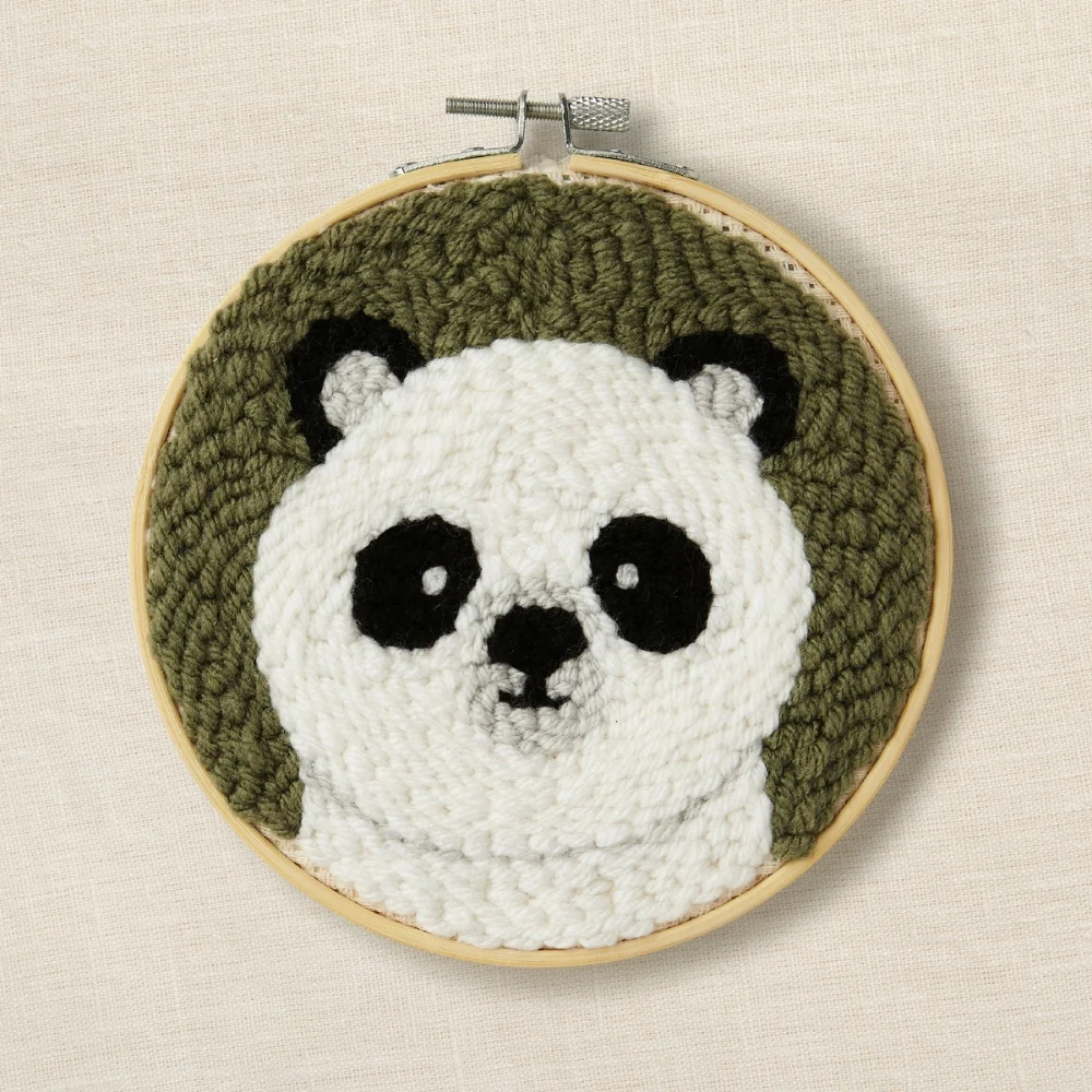 Kit Punch Needle Patricio el Panda - Image 4