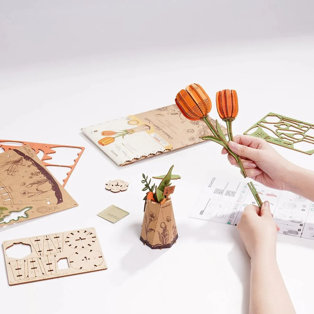 Maqueta Madera Tulipán Naranja Robotime - Image 3
