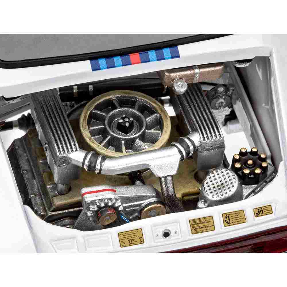 Maqueta Porsche 934 RSR Martini Revell - Image 4