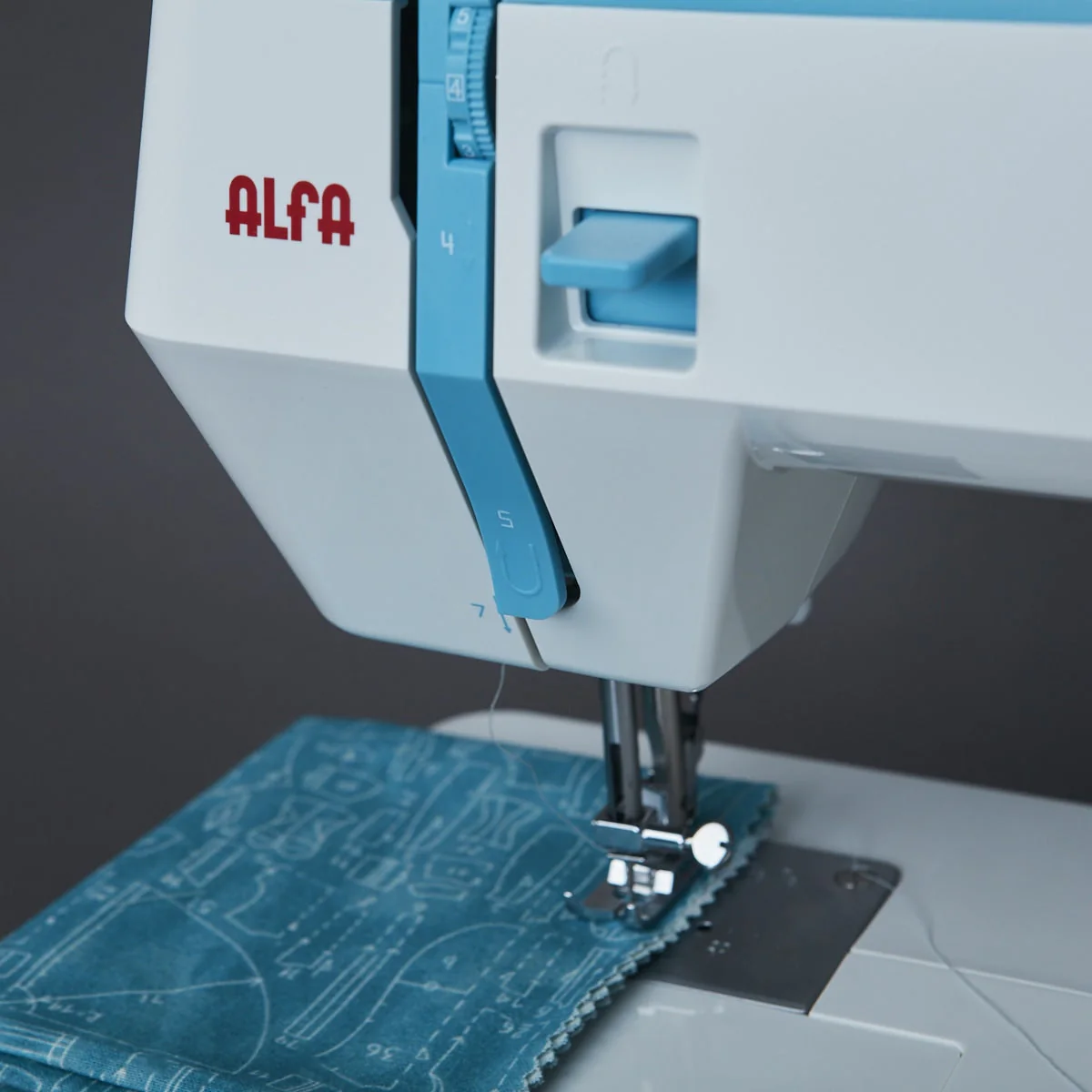 Máquina de Coser Alfa Style 30 - Image 8