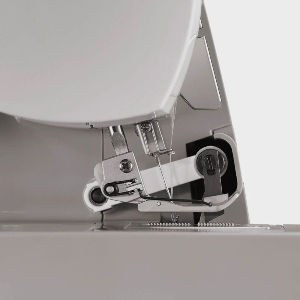 Máquina Remalladora Overlock Singer 14HD854 - Image 4